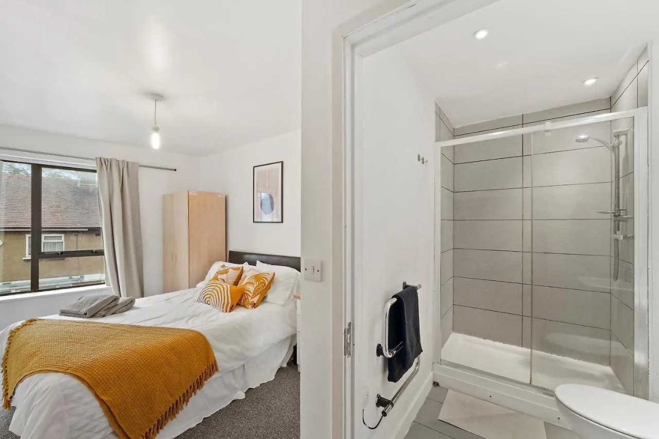 Central London 2 Bed Apt City Centre 0*,  United Kingdom